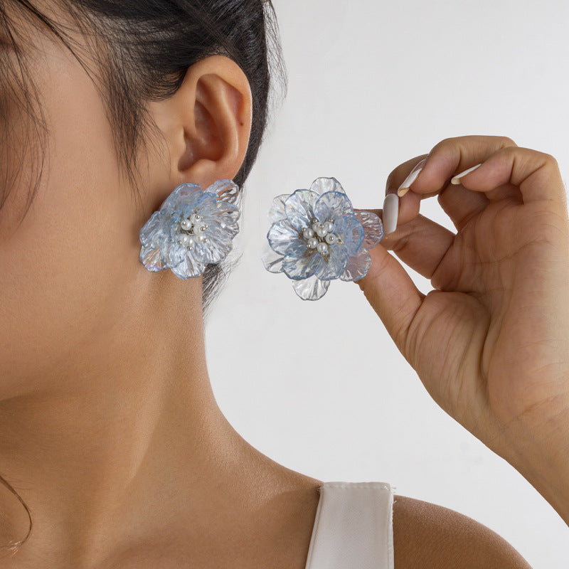 Small flower earrings